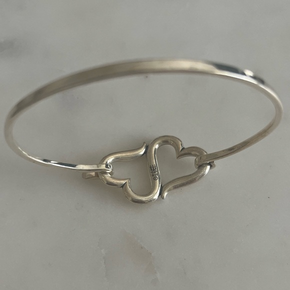 James Avery double heart bracelet. Sterling silver. Diameter 2.5". - Picture 2 of 4